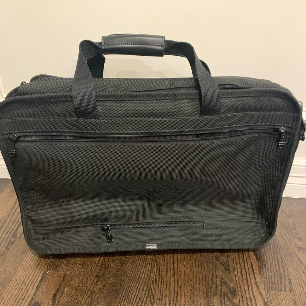 Tumi Black Expandable Bag